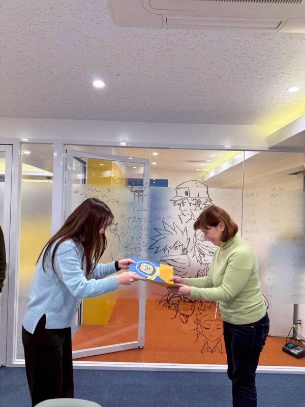 Individual 1-on-1 Students graduating from LTL Tokyo