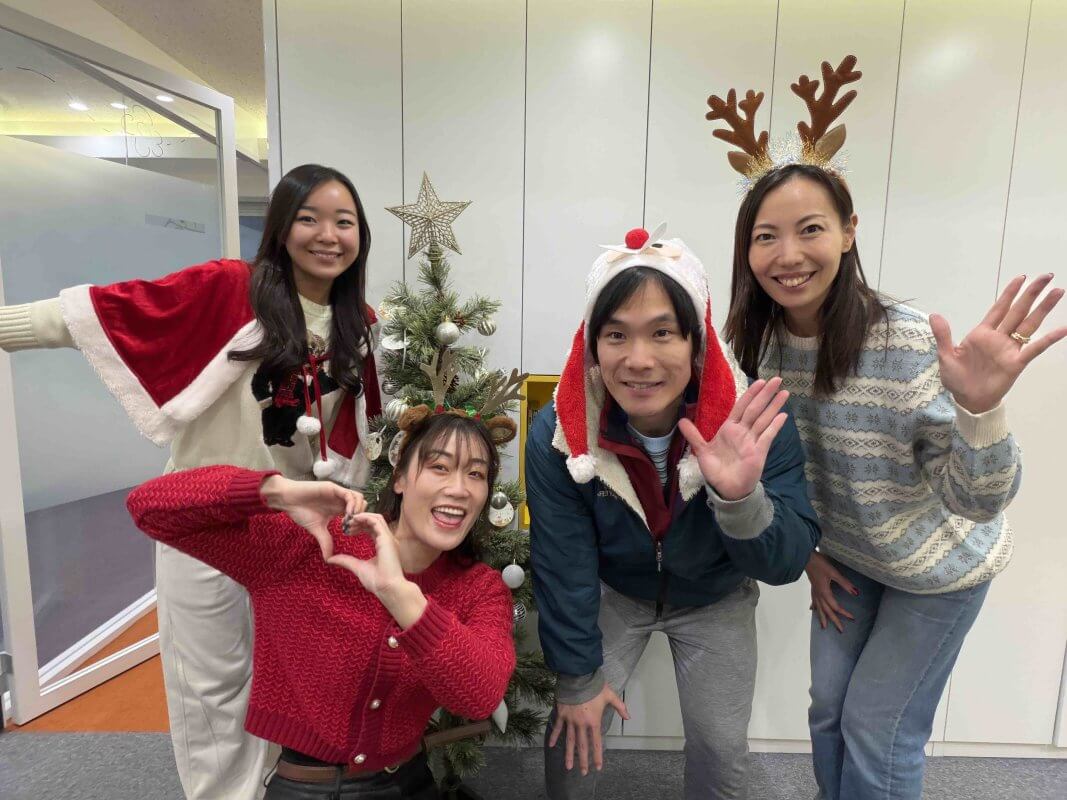 LTL Tokyo with Elli at Christmas