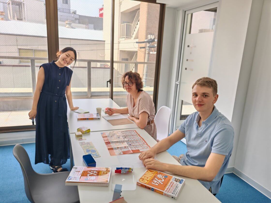 Small Group Japanese Classes in Osaka