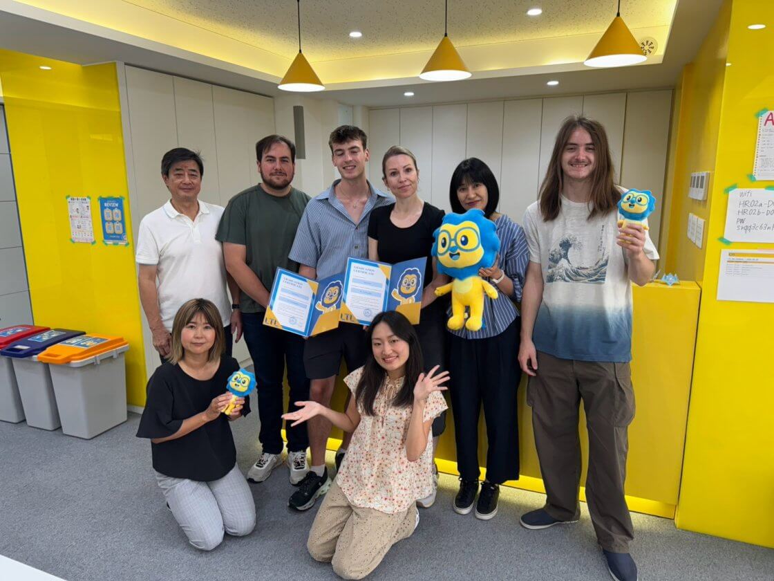 LTL Osaka || Group Class Students learning Japanese